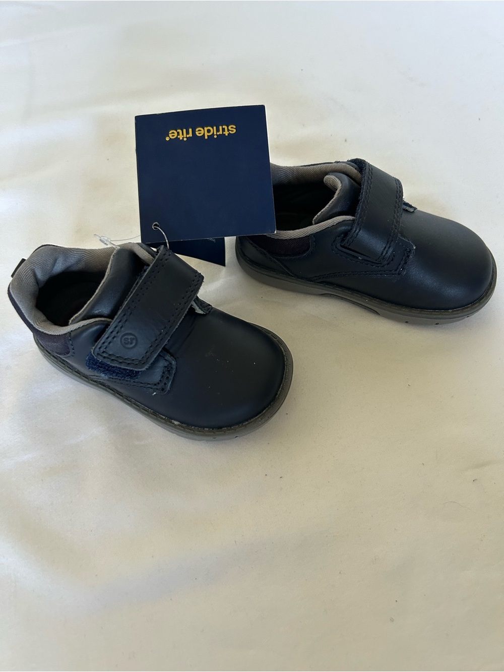 Stride Rite leather shoes toddler size 4